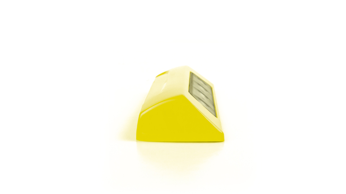 SL157 Scene Lamp - White (Yellow Bezel)